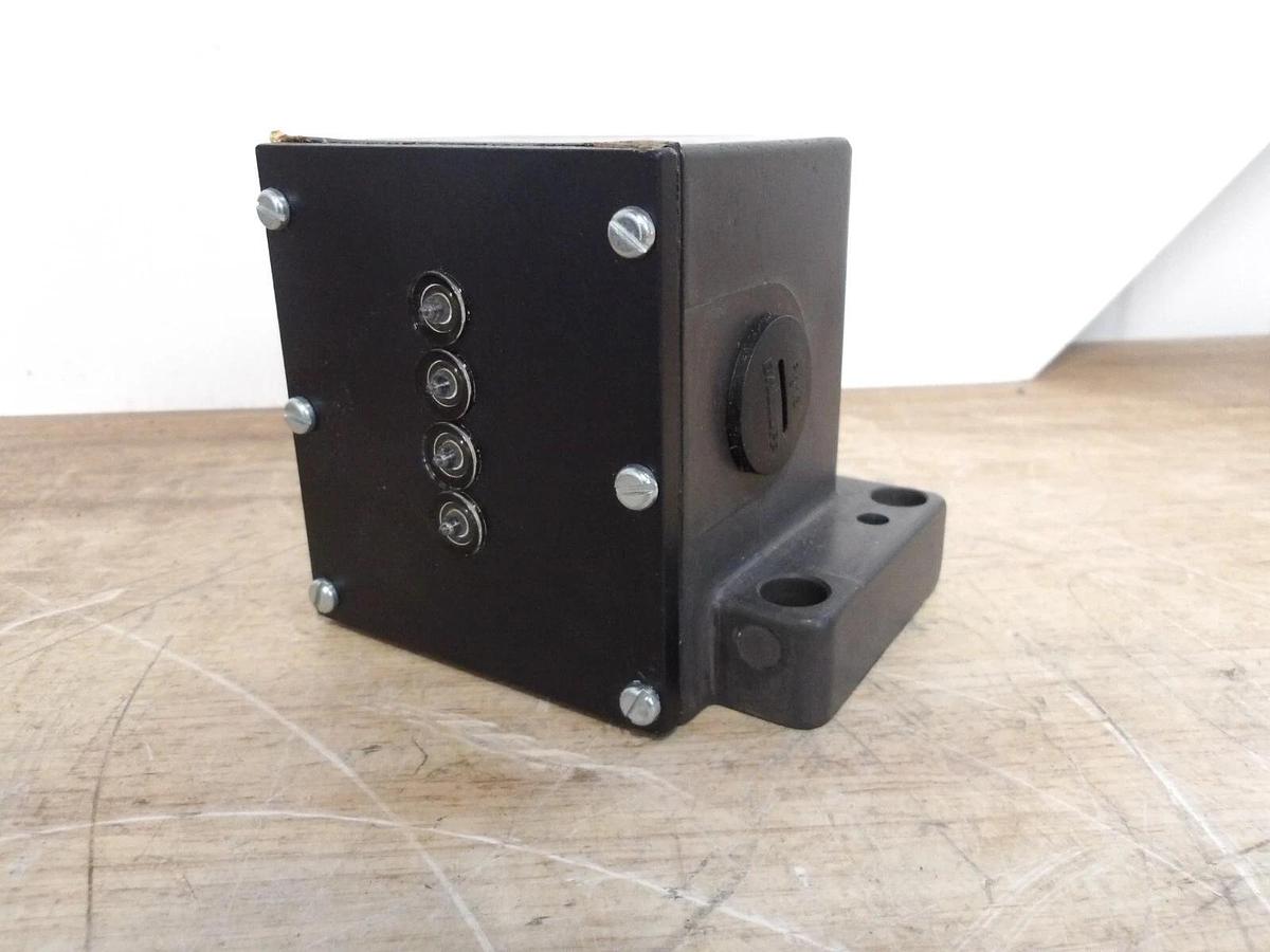BALLUFF BES-516-B04-PA-12-602-11 POSITION LIMIT SWITCH, #5221118G NIB