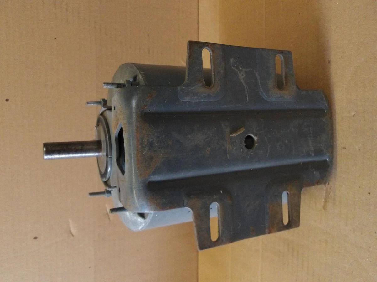 Used GENERAL ELECTRIC 1/4 HP AC MOTOR, FR 56, 1140 RPM, 115 V, PH 1, #1122915G NEW