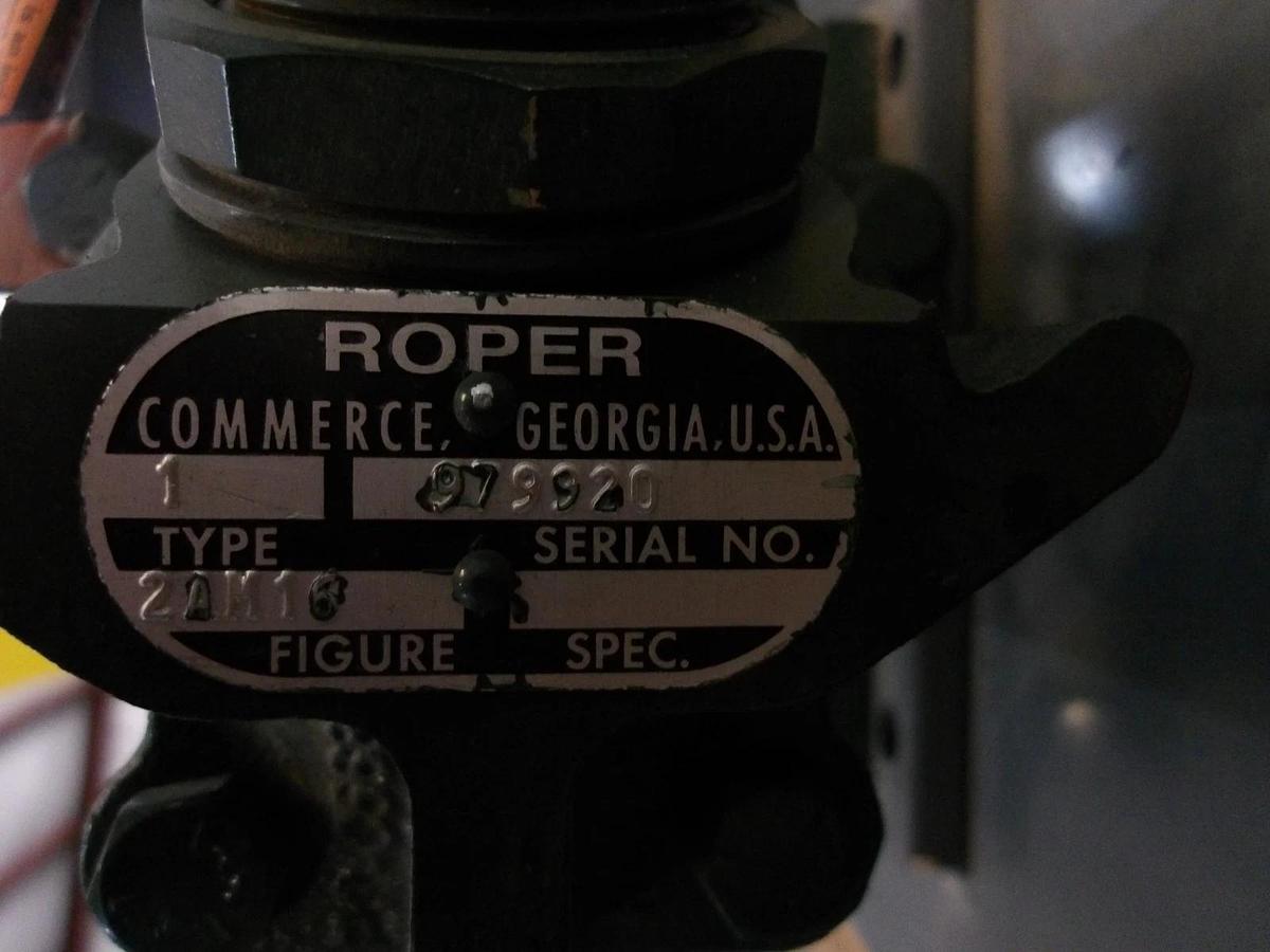 Used ROPER 1-1/2" PUMP W/ 5 HP MOTOR, #11121018GJW NEW
