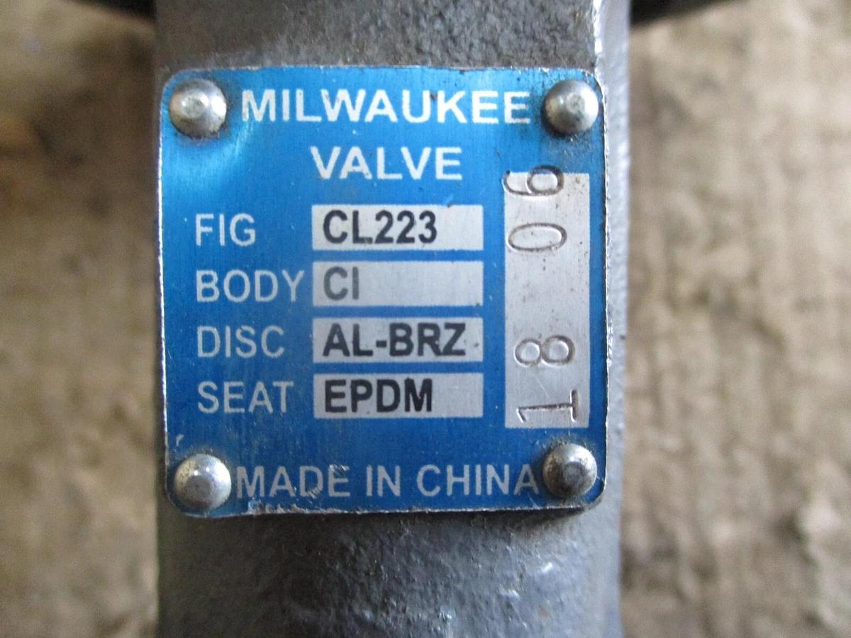 Used MILWAUKEE 2-1/2" BUTTERFLY VALVE (NO HANDLE), #79926J NEW