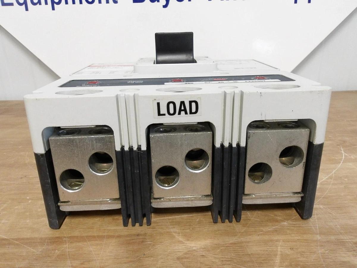 Used CUTLER HAMMER 400 AMP BREAKER LD35K, 600 VAC, #221948G NEW