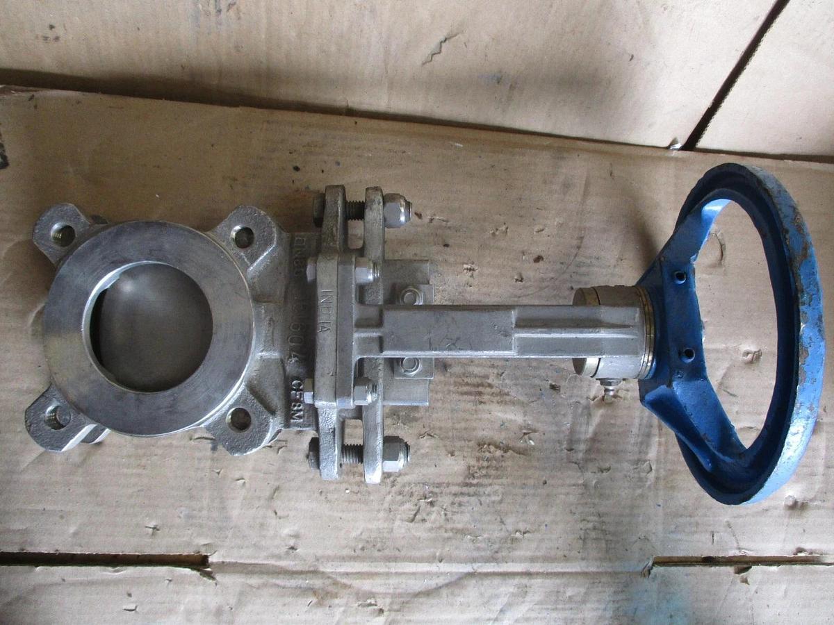Used DAVIS 3" STAINLESS KNIFE GATE VALVE, #731031J USED
