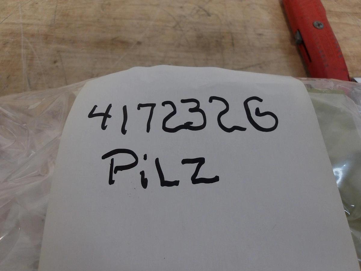Used PILZ PN0Z X9 100-120VAC-24VDC SAFETY RELAY, #417232G NEW