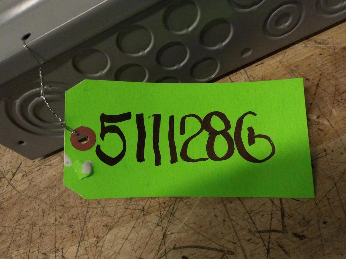 Used SIEMENS 125 AMP MAIN LOAD ENCLOSURE 100/240 V, #511128G NEW