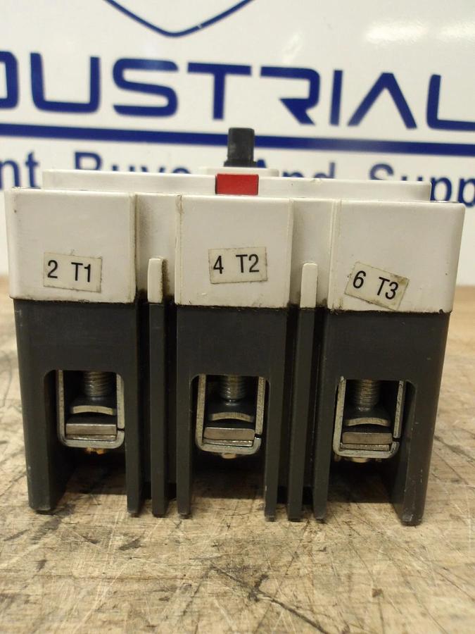 Used ALLEN BRADLEY 15 AMP BREAKER 250VDC/600VAC, #77848G USED
