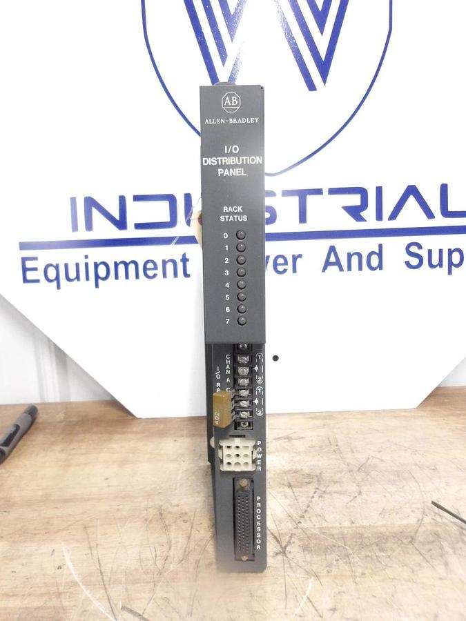 Used ALLEN BRADLEY 1772-SD2 I/O DISTRIBUTION PANEL, #919230G USED
