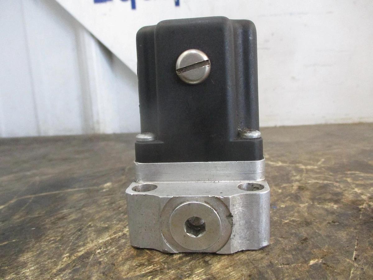 Used SAUER SUNSTRAND MCV116A1201 PRESSURE CONTROL PILOT VALVE, #826322J USED