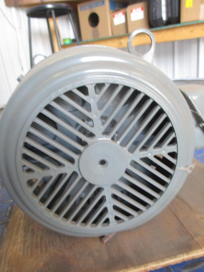 US 3 HP MOTOR, FR 182JP, 208-230/460 V, 1750 RPM