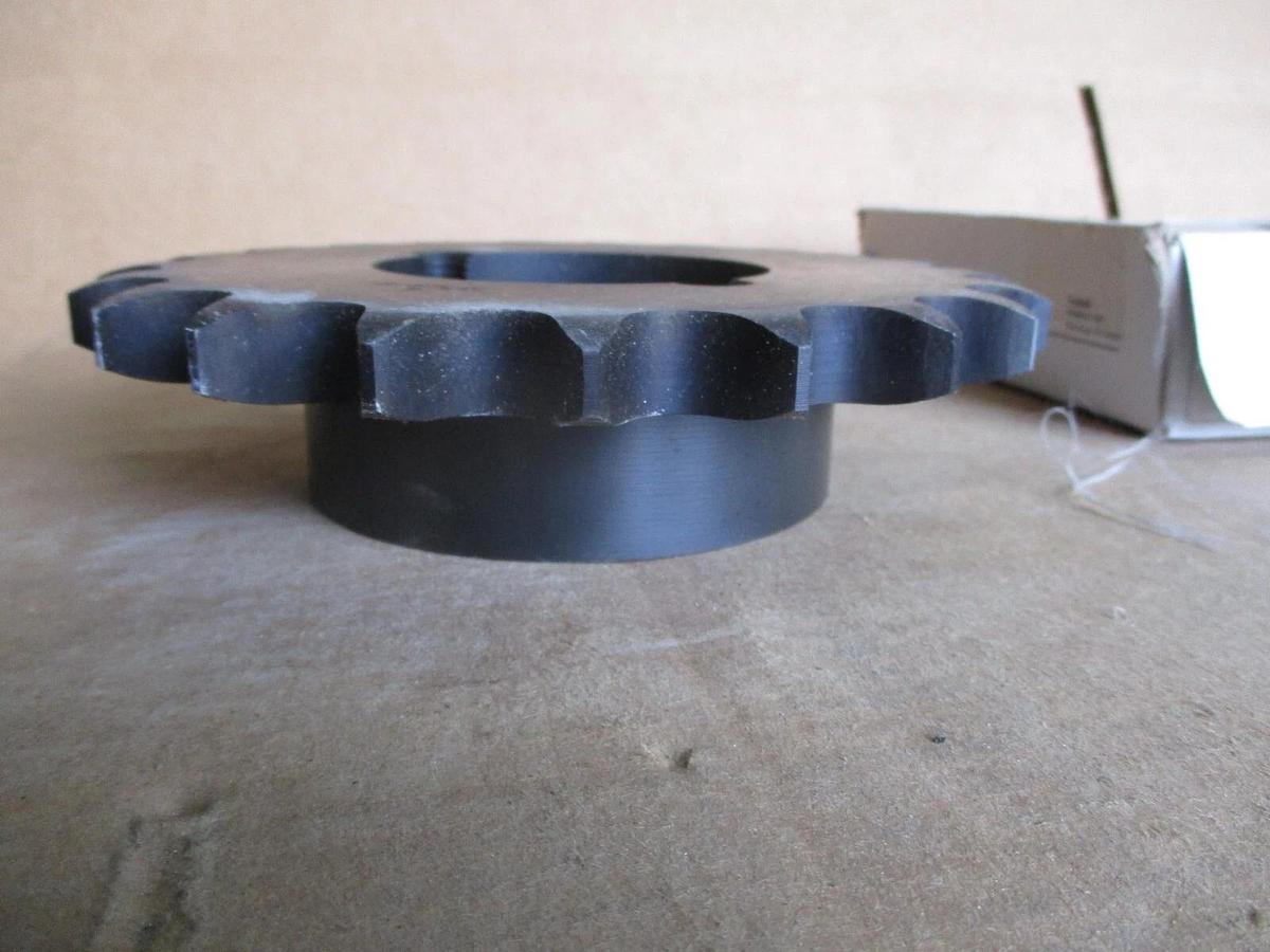 TSUBAKI H80BTL21 ROLLER CHAIN SPROCKET, #416624J NIB