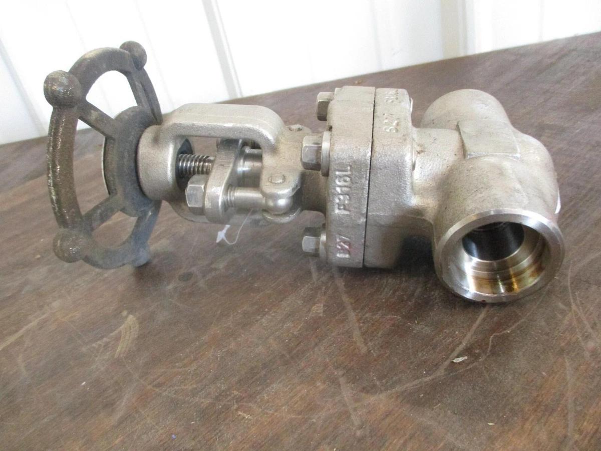 Used DATIAN 1" STAINLESS SOCKET GATE VALVE Z61H-150LB, #114330J NEW