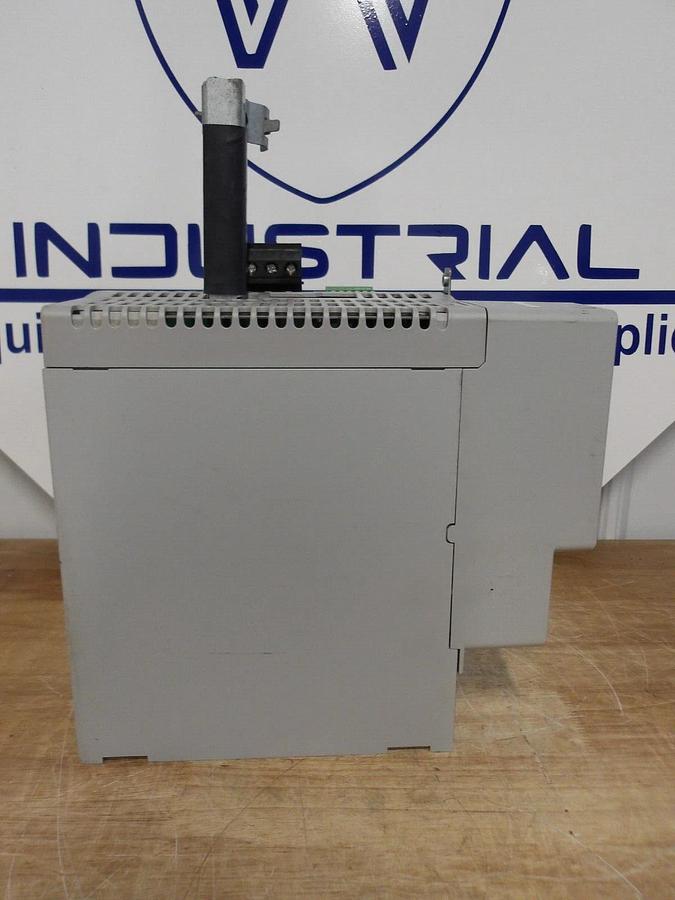 Used ALLEN BRADLEY 2094-BM05-M AXIS POWER MODULE, #311925G USED