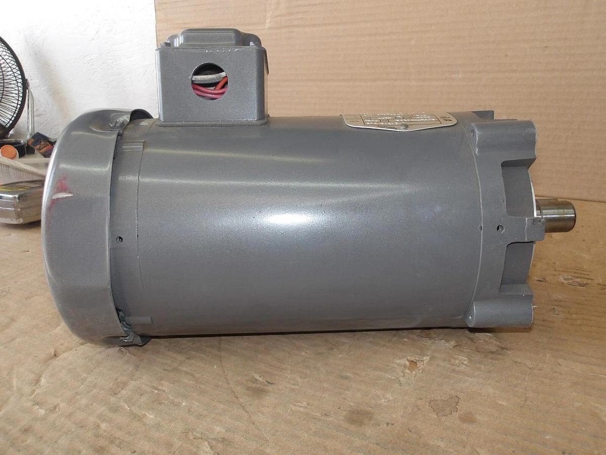 Used BALDOR 2 HP INDUSTRIAL MOTOR, FR 143TC, 3450 RPM, 230/460 V, #81330G NEW