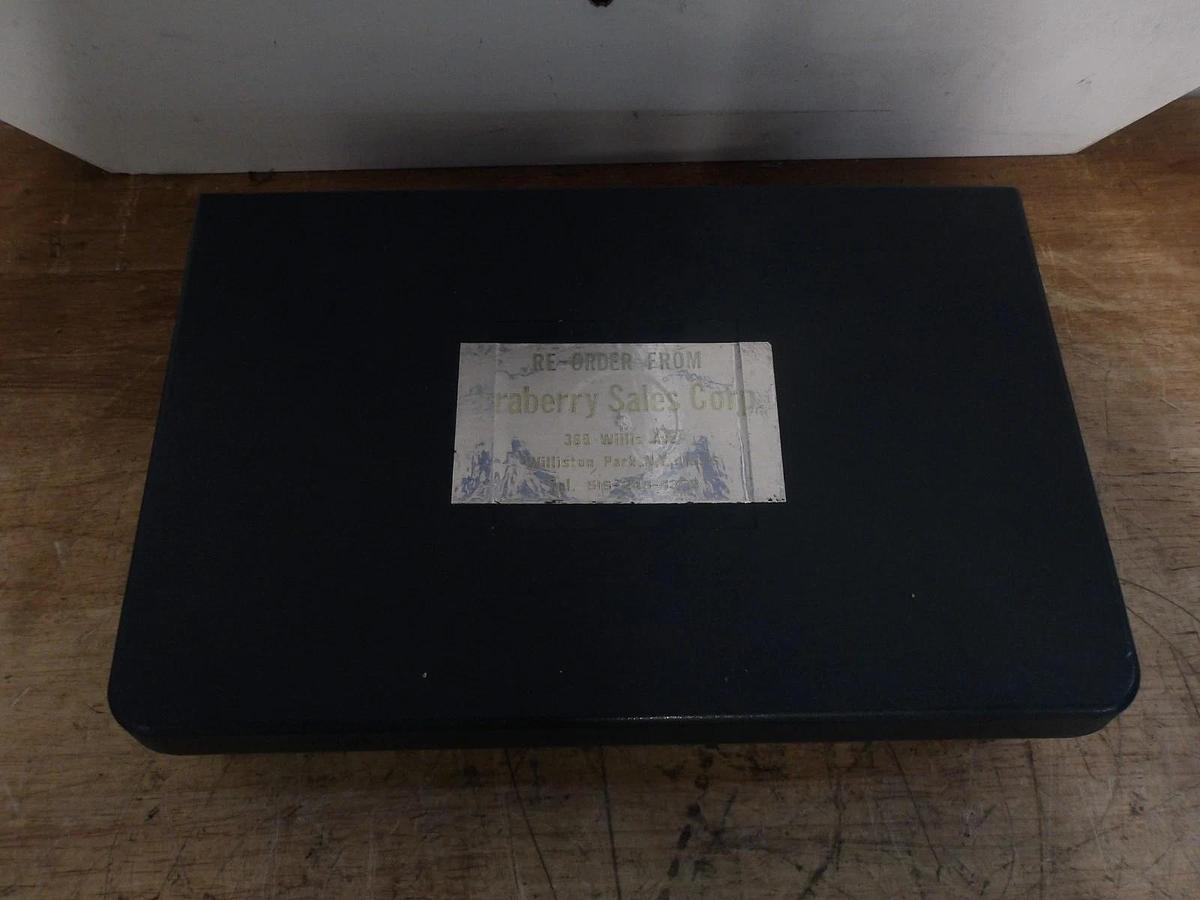 Used MOORE & WRIGHT MICRO 2000 ELECTRONIC MICROMETER M2001, #814934G USED