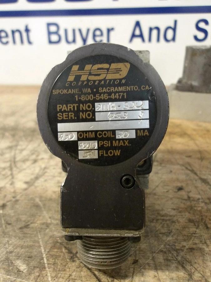 Used ATCHLEY 211A-300 SERVO VALVE (LOT OF 2) #815940G PARTS ONLY