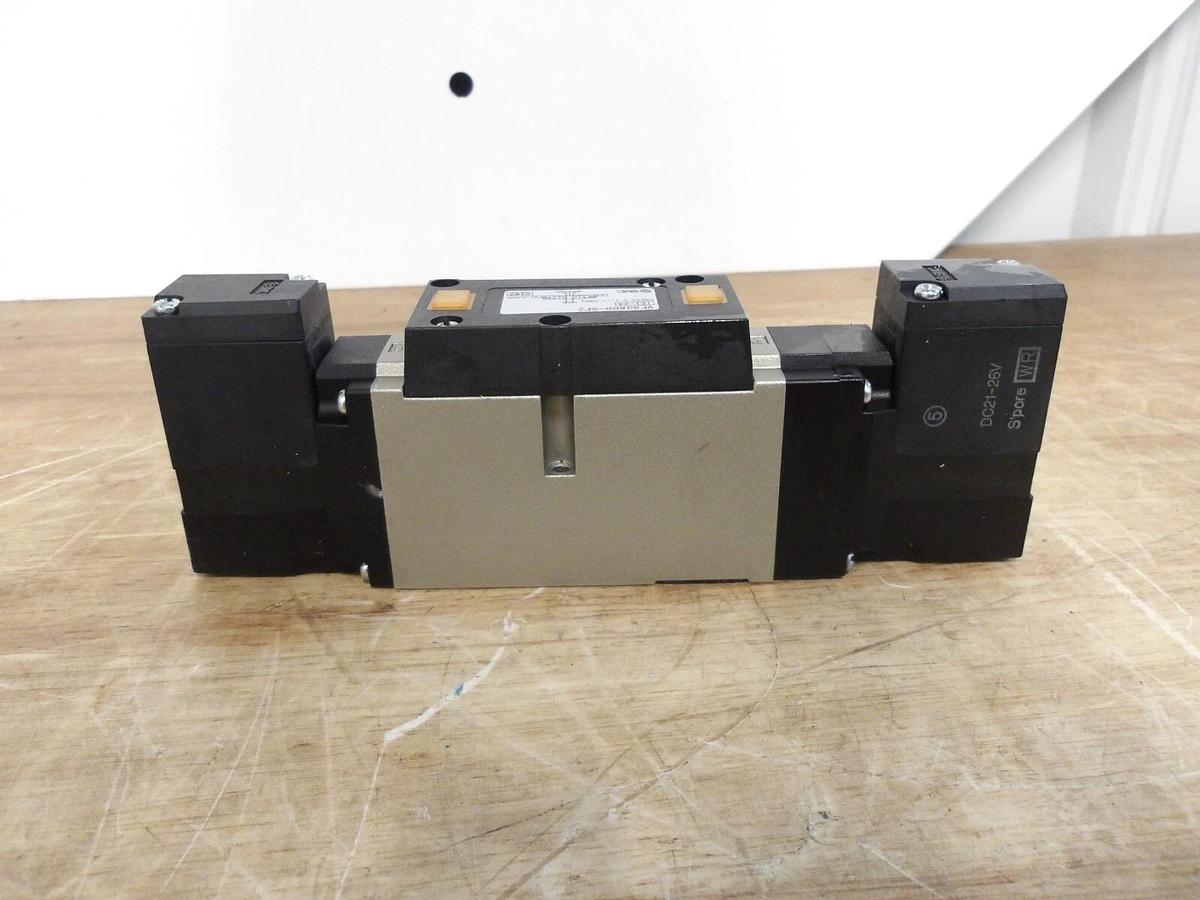Used SMC VFS3600-5FZ PNEUMATIC SOLENOID VALVE, #371053G NEW