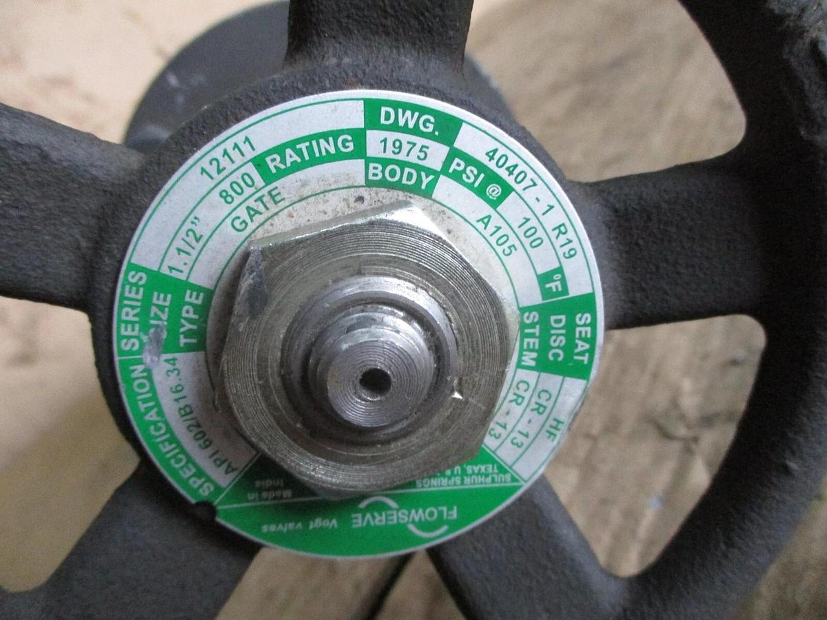 Used VOGT 1-1/2" IRON GATE VALVE (THREADED) #78145J NEW