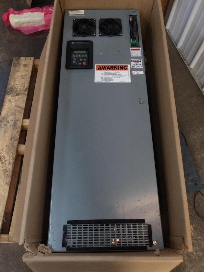 Used ALLEN BRADLEY 1336F CENTERLINE BUCKET W/ 20 HP DRIVE, #1031745G USED