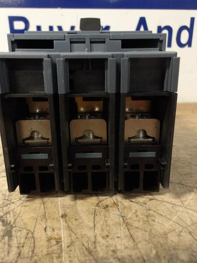 Used SIEMENS 30 AMP BREAKER 240-480 V, #77108G NEW