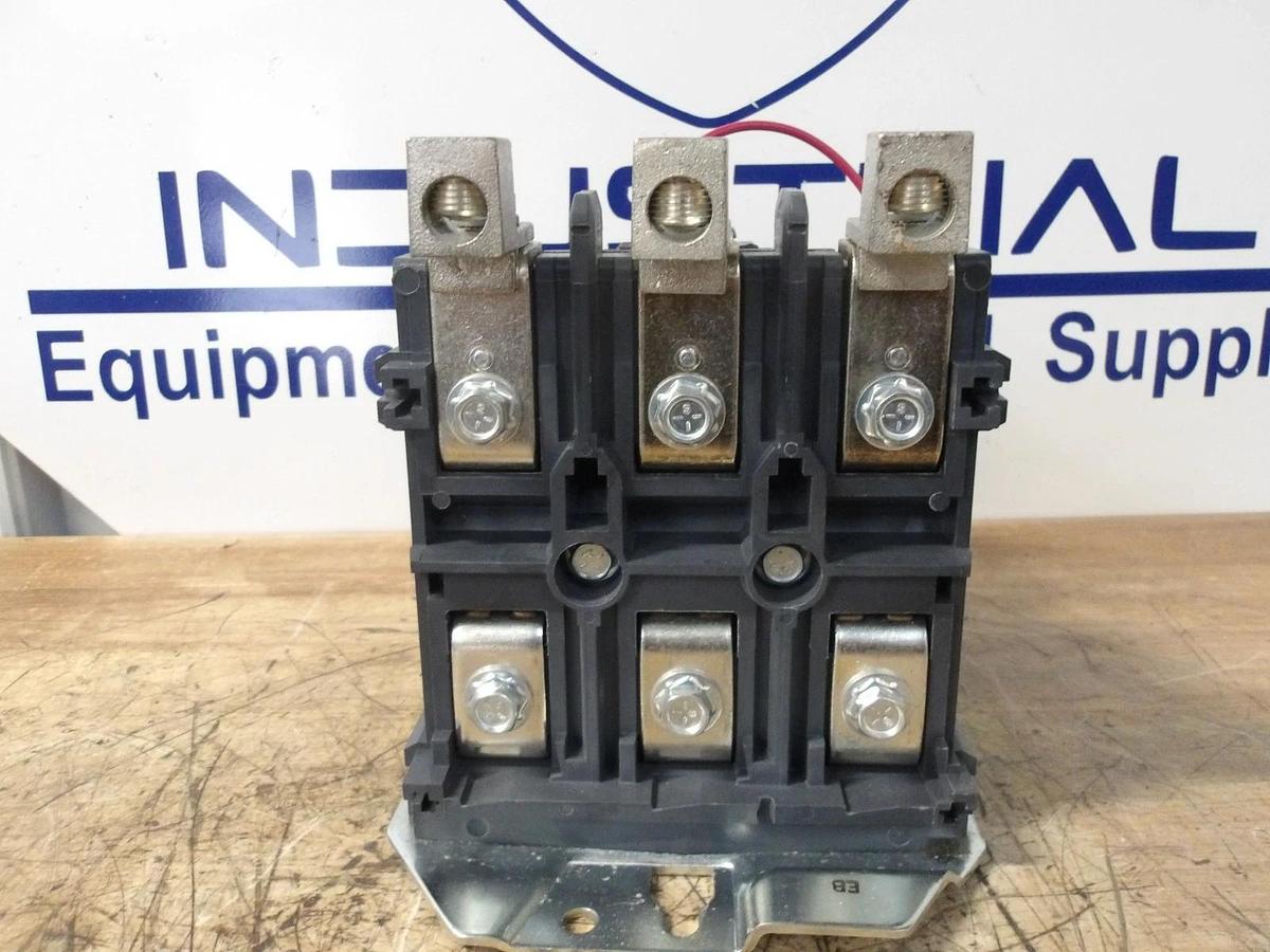 Used ALLEN BRADLEY 500-E0D930 SIZE 4 CONTACTOR 135 A, 600 V, #34750G NEW