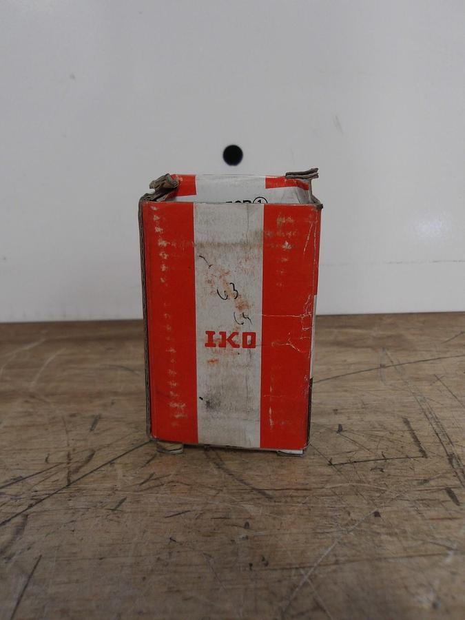 IKO CF18VBUUR(6)/8090128 CAM BEARING, #981220G NIB