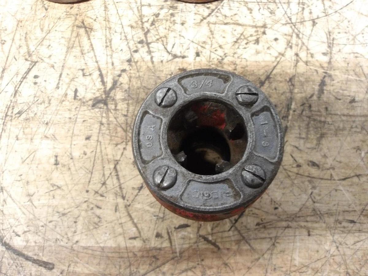 Used RIDGID PIPE DIES 1-3/4", 3", 1", 1", 1-1/4" (ASSORTED LOT OF 5) #311245G USED