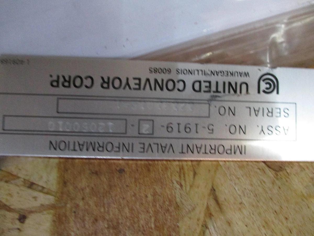 Used UNITED CONVEYOR 12" MANUAL KNIFE GATE VALVE, #410225J NEW