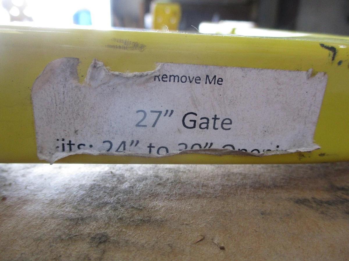 Used BLUE WATER 27" SELF-CLOSING SAFETY GATE / GUARDDOG, #426156J NEW