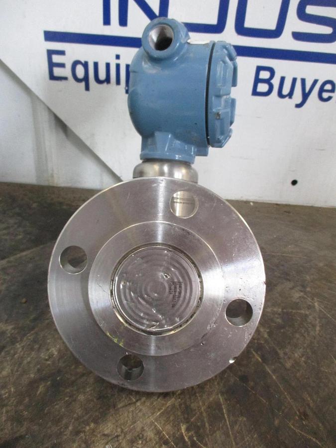Used ROSEMOUNT 3051S PRESSURE TRANSMITTER W/ FLANGE, #36818J USED