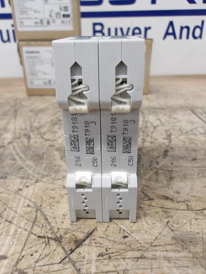 SIEMENS 50 AMP BREAKER 400 V (LOT OF 4) #710146G NIB
