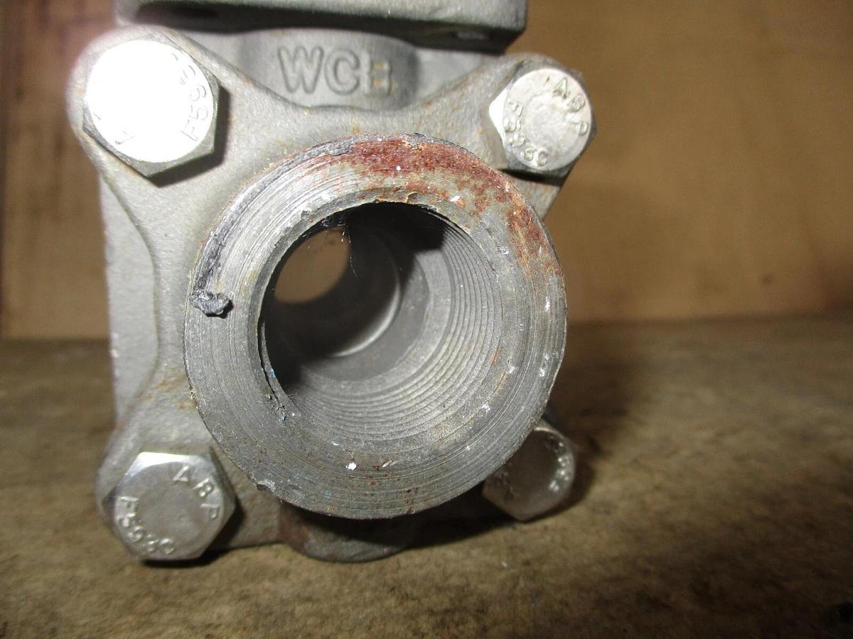 Used APOLLO 3/4" STEEL BALL VALVE (THREADED) #78321J NEW
