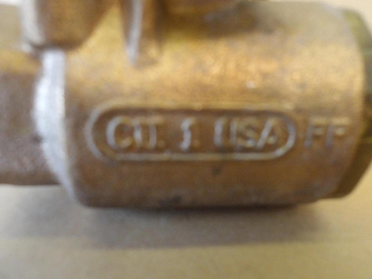 Used APOLLO 1" BRASS BALL VALVE (THREADED) #6101045G NEW