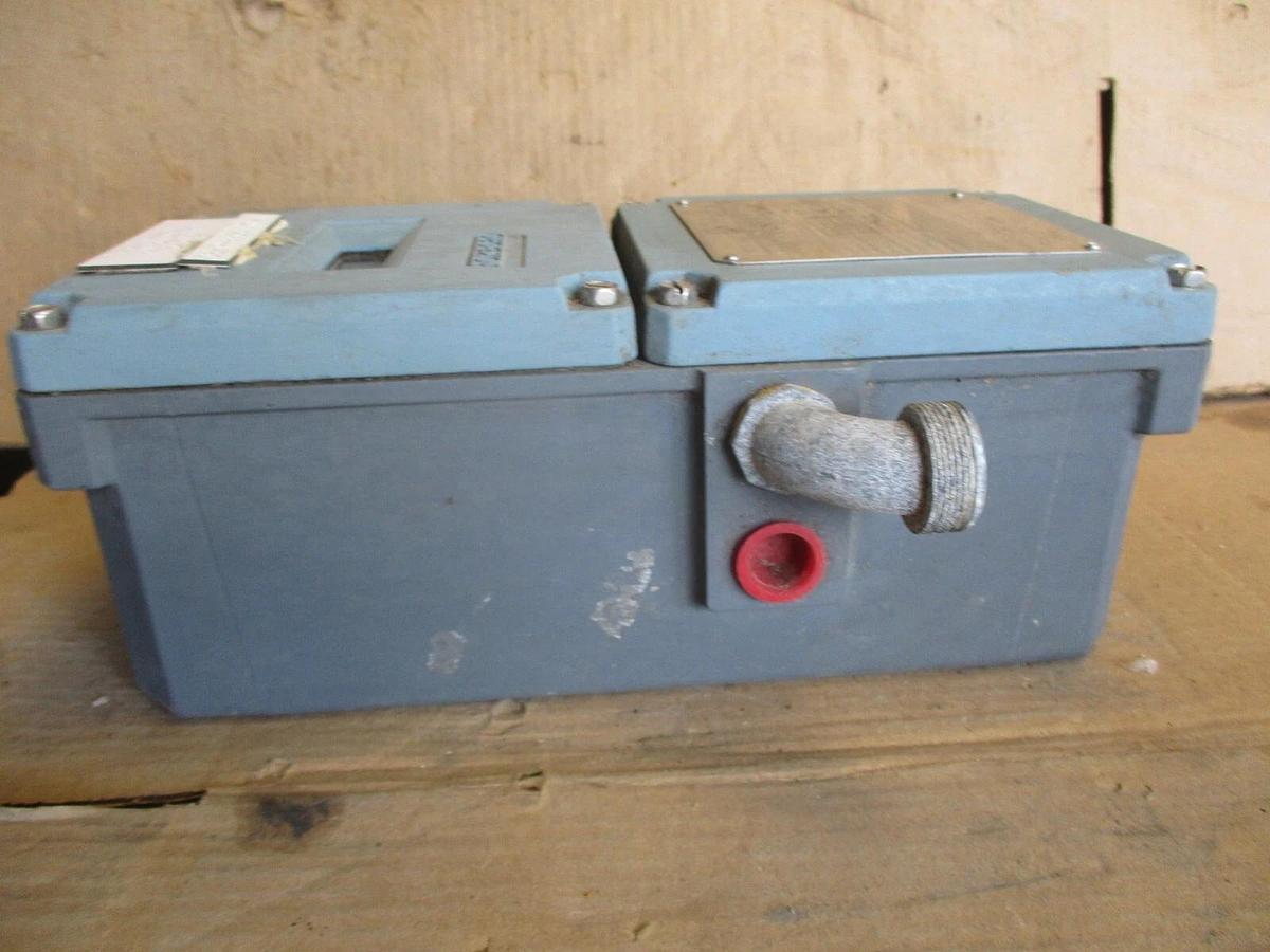 Used FOXBORO IMT10 MAGNETIC FLOW TRANSMITTER, #71106J USED