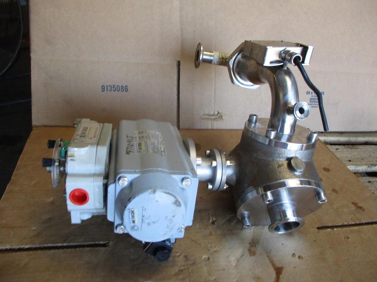 Used HYGIENIC PIGGABLE 3-WAY STAINLESS 1-1/2" DIVERTER VALVE W/ ACTUATOR, #971041J