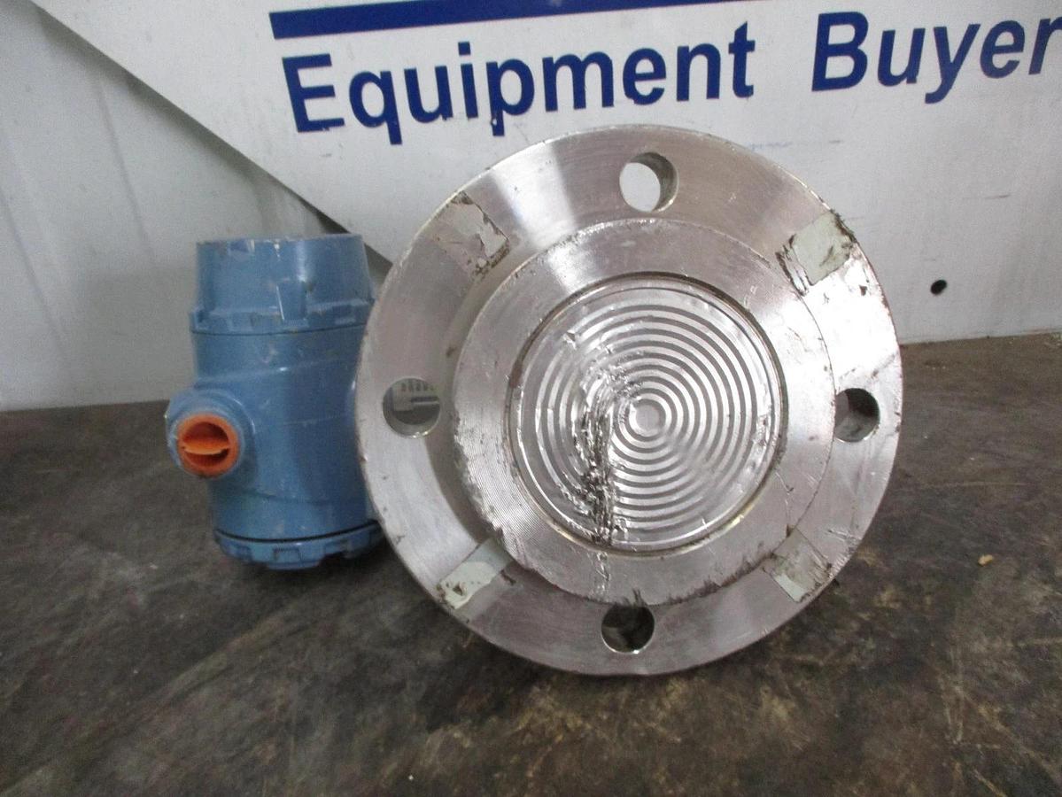 Used ROSEMOUNT 3051 PRESSURE TRANSMITTER W/ FLANGE, #35318J NEW