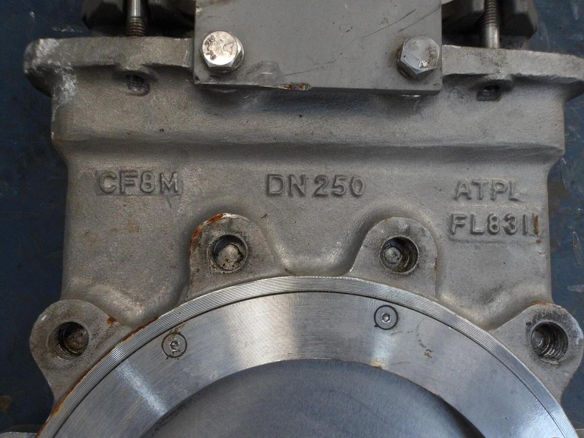 Used ORBINOX 10" S/S KNIFE GATE VALVE BT-22, #51328G NEW