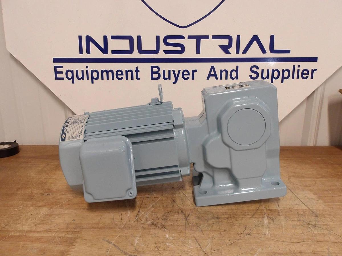Used SUMITOMO SM-HYPONIC TC-5 GEARMOTOR 4 HP, RATIO 50:1, #78147G NEW