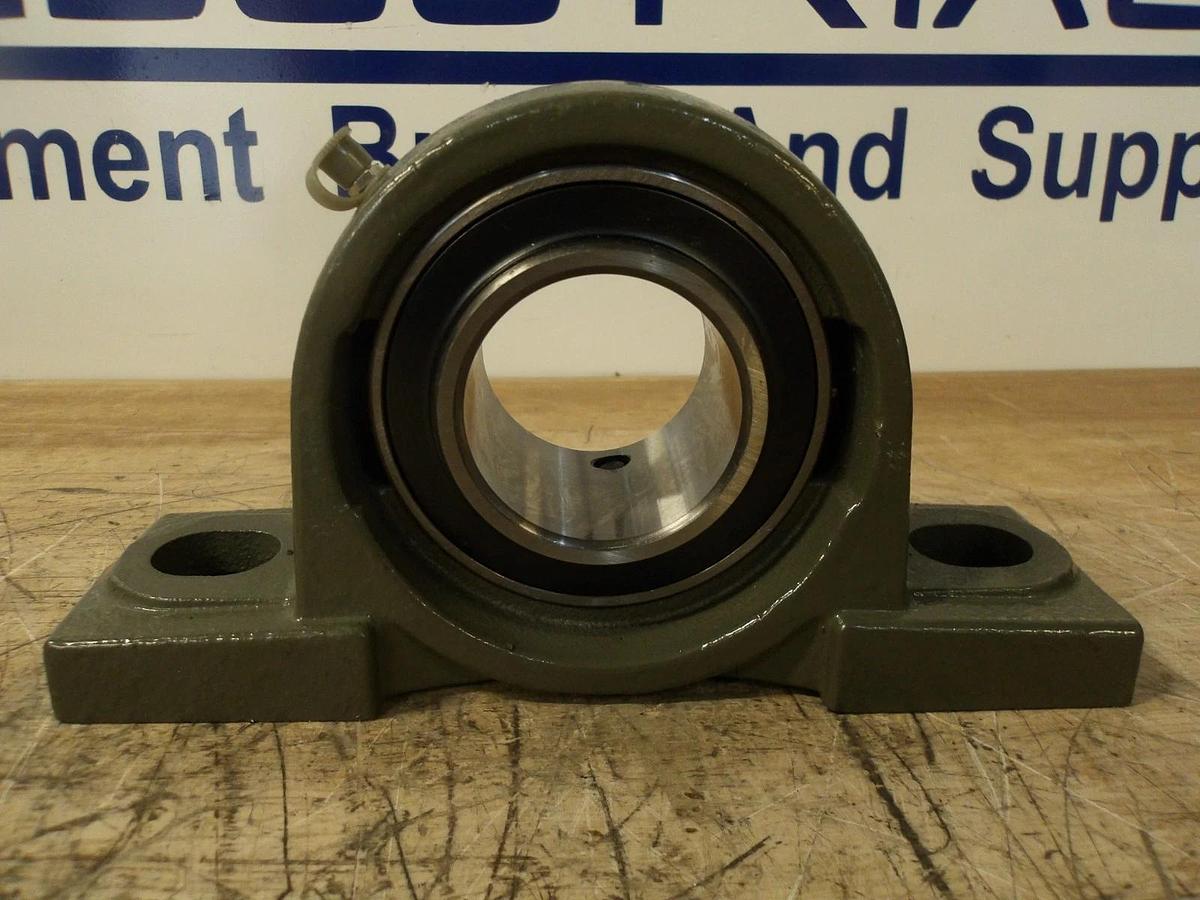 EBC UCP210-32 PILLOW BLOCK BEARING 2" BORE, #727205G NIB