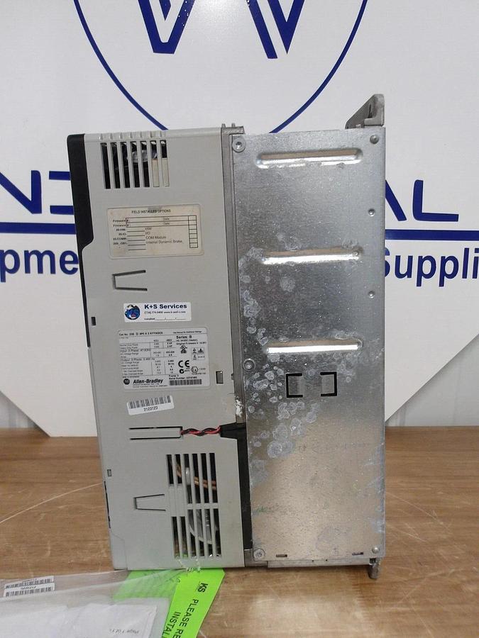 Used ALLEN BRADLEY POWERFLEX 700, 3-5 HP, #417115G PARTS ONLY