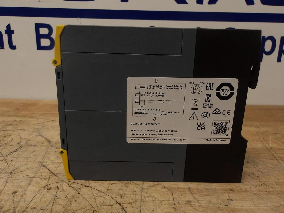 SIEMENS 35K1111-1AB30 SAFETY RELAY 24 V, #715912G NIB