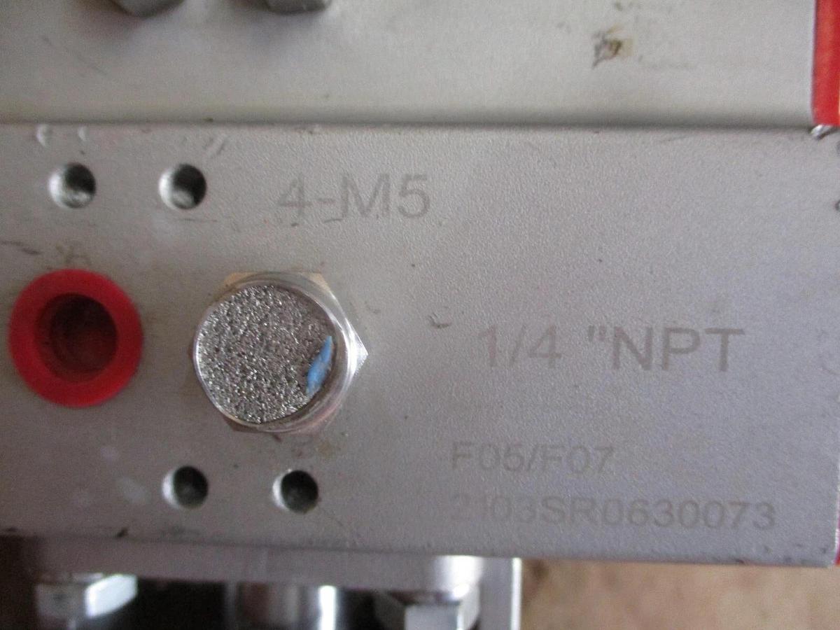 Used FLOW-TEK 1/2" STAINLESS CONTROL BALL VALVE W/ ACTUATOR, #68925J NEW