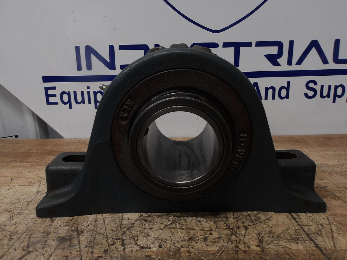 Used REXNORD ZPS-5215 PILLOW BLOCK BEARING, 2-7/8" BORE