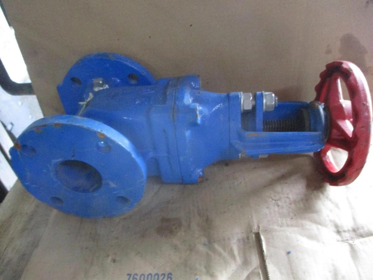 Used AVK 2-1/2" FIRE MAIN GATE VALVE, #617219J USED