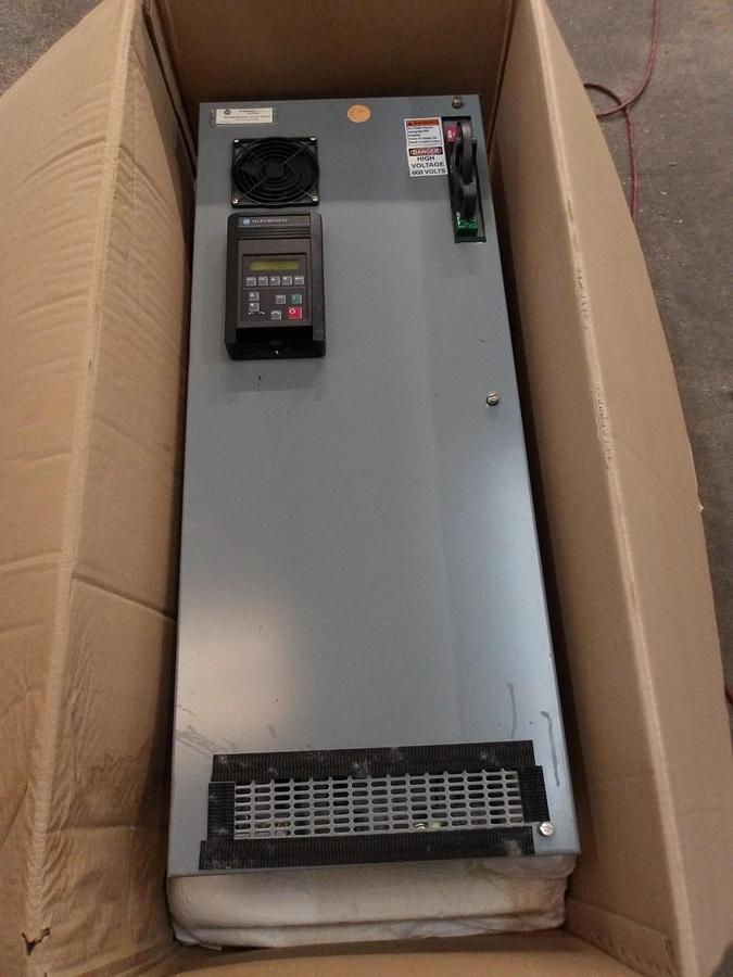 Used ALLEN BRADLEY 1336F CENTERLINE BUCKET W/ 3 HP DRIVE, #1031930G USED