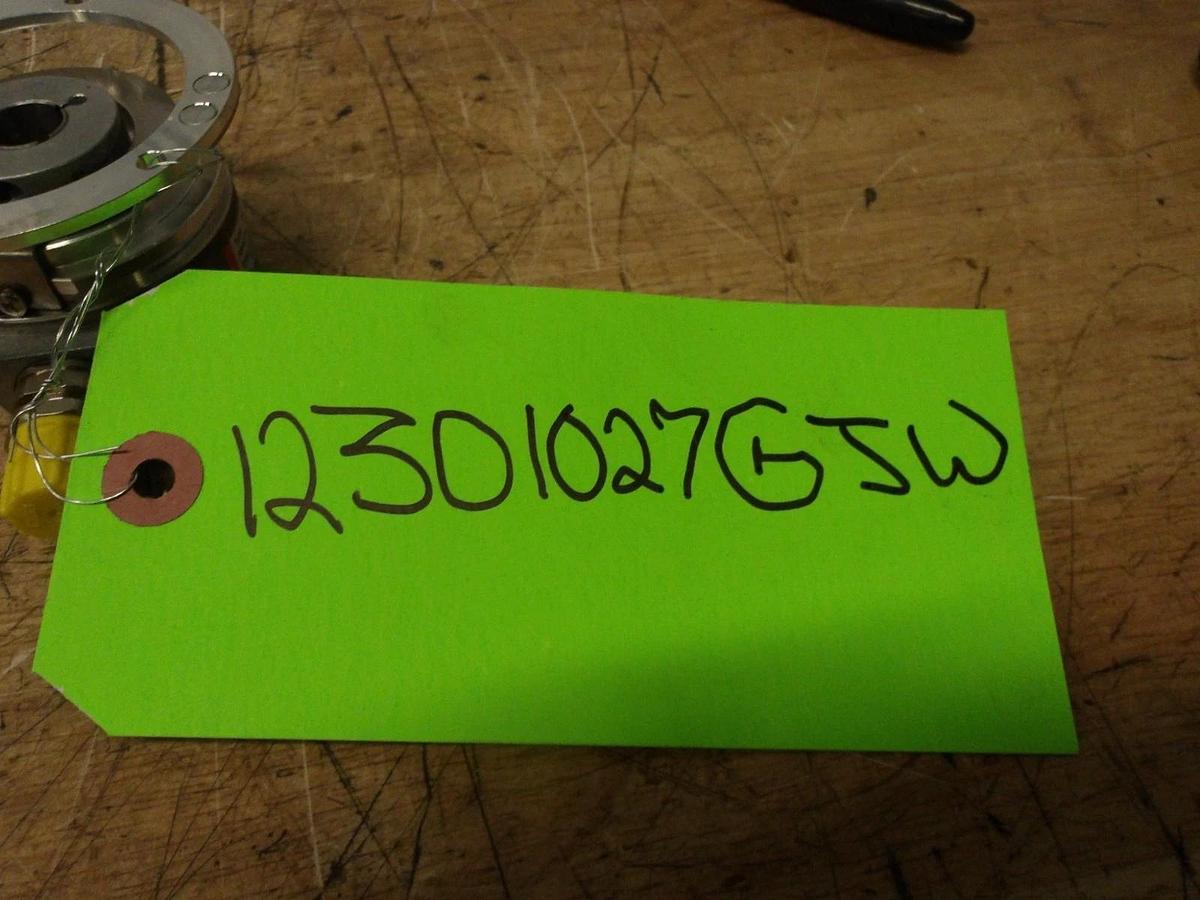 Used TURCK - KUBLER T8.5820.4UCC.0100 ROTARY ENCODER, #12301027GJW NEW
