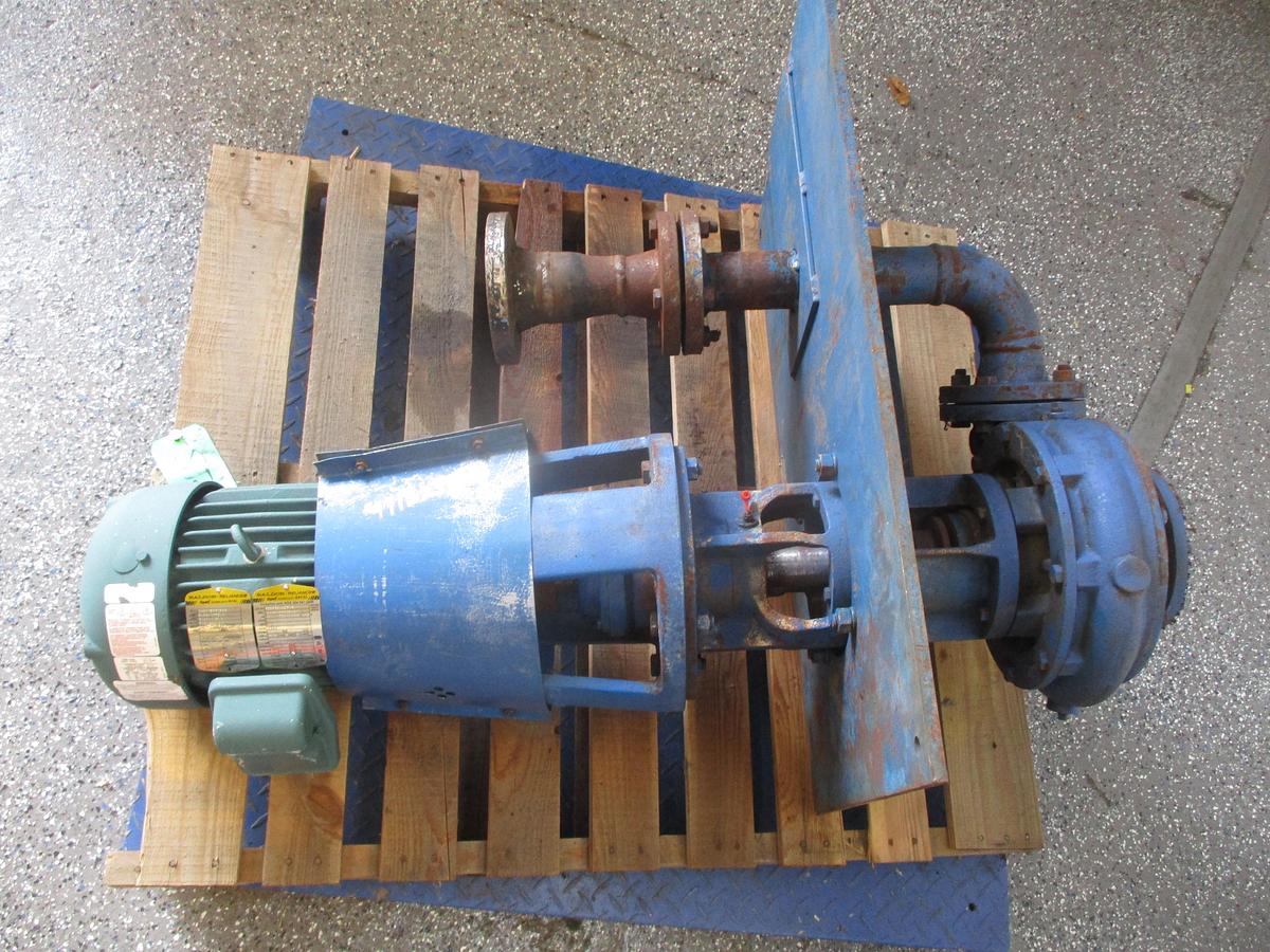 CARVER 3" X 2-1/2" X 10" VERTICAL PUMP WITH 5 HP MOTOR