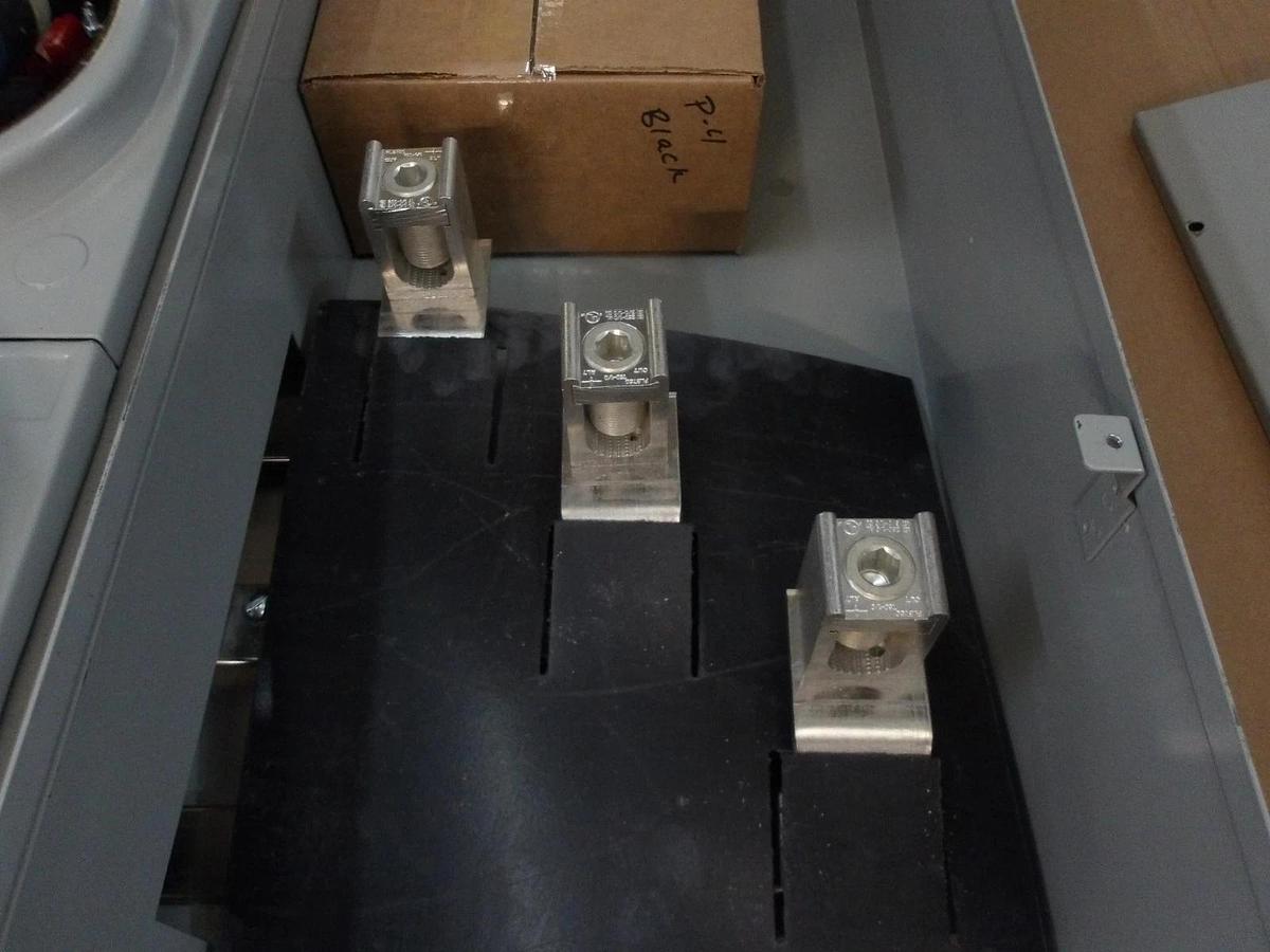 SIEMENS 4 GANG METERING SYSTEM WP441RJB, 240 V, 125 A, #610335G NIB