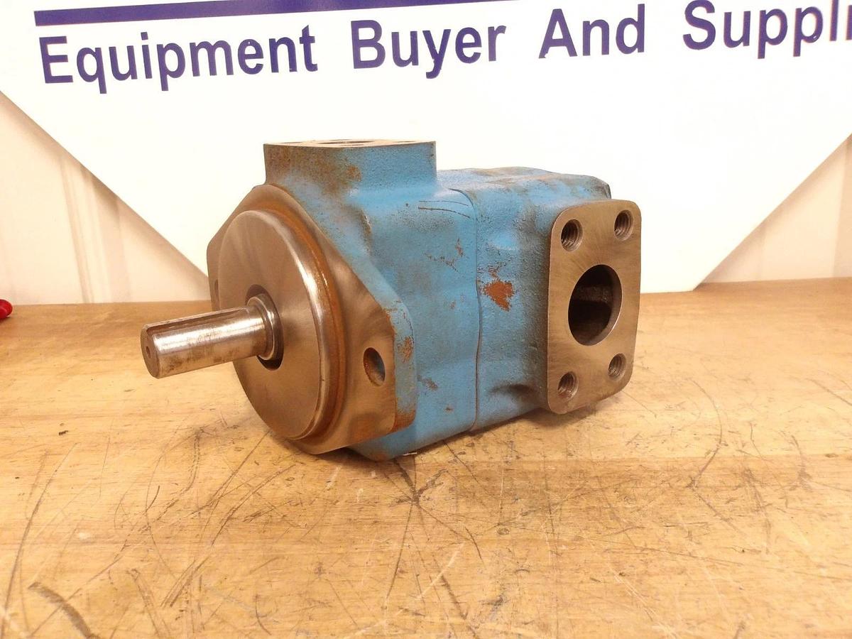 Used EATON VICKERS 25V14A-1D22R HYDRAULIC PUMP, #1081105G NEW