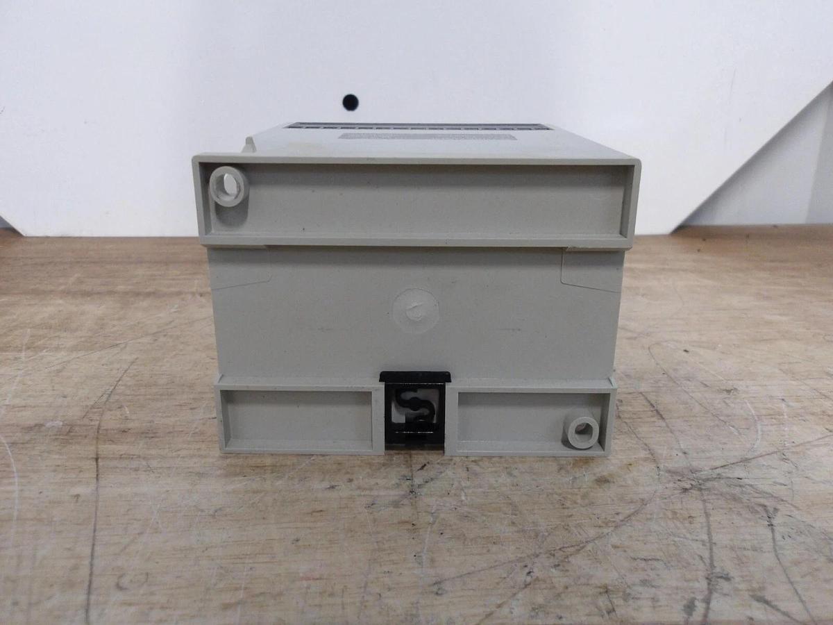 SCHMERSAL AES-3535 SAFETY CONTROLLER 24 VDC, #57158G NIB