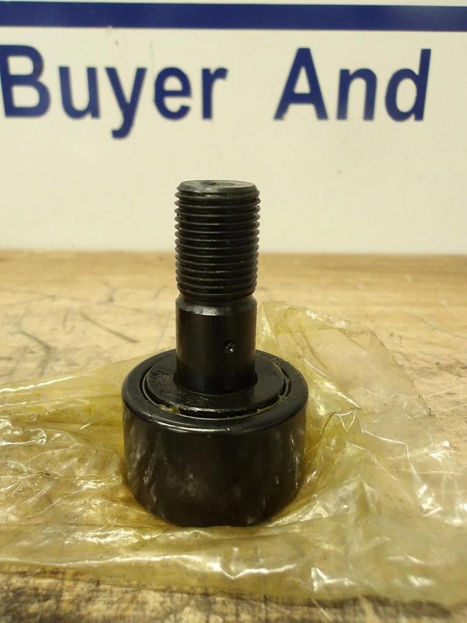 MCGILL CF1-1/2S CAMFOLLWER BEARING (LOT OF 3) #8131157G NIB