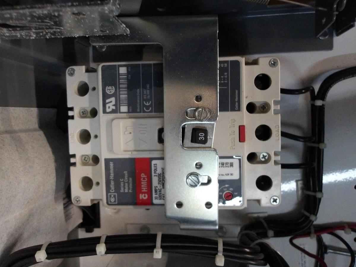 Used ALLEN BRADLEY 1336F CENTERLINE BUCKET W/ 10 HP DRIVE, #1031912G USED